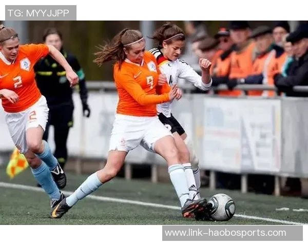 足球女霸王的崛起与挑战:她们如何改变世界足球的格局与未来 足球女霸王的崛起与挑战:她们如何改变世界足球的格局与未来