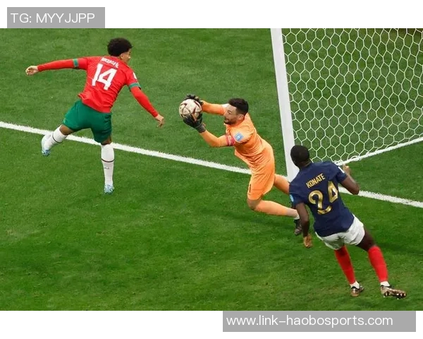 足球踢头颅的奇妙瞬间探讨运动与意外之间的微妙关系